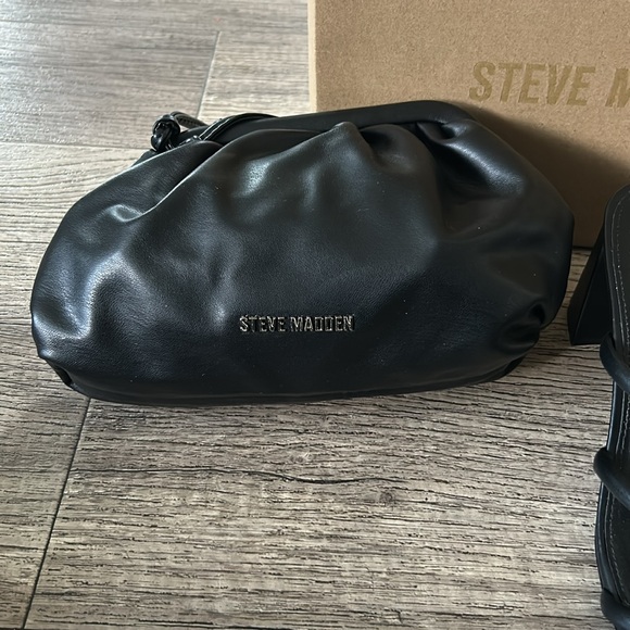 Steve Madden Black Strappy Heels and Clutch Set - Picture 9 of 9